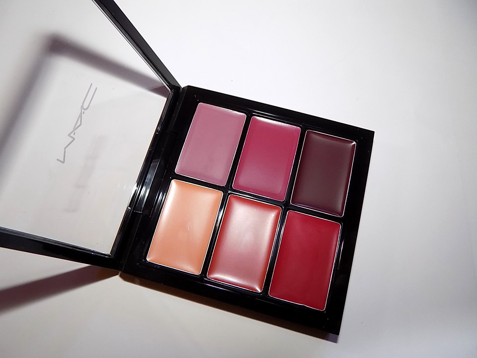 Dope Stuff On My Desk: Fall Fashion And Beauty Finds That You Need Right Now
